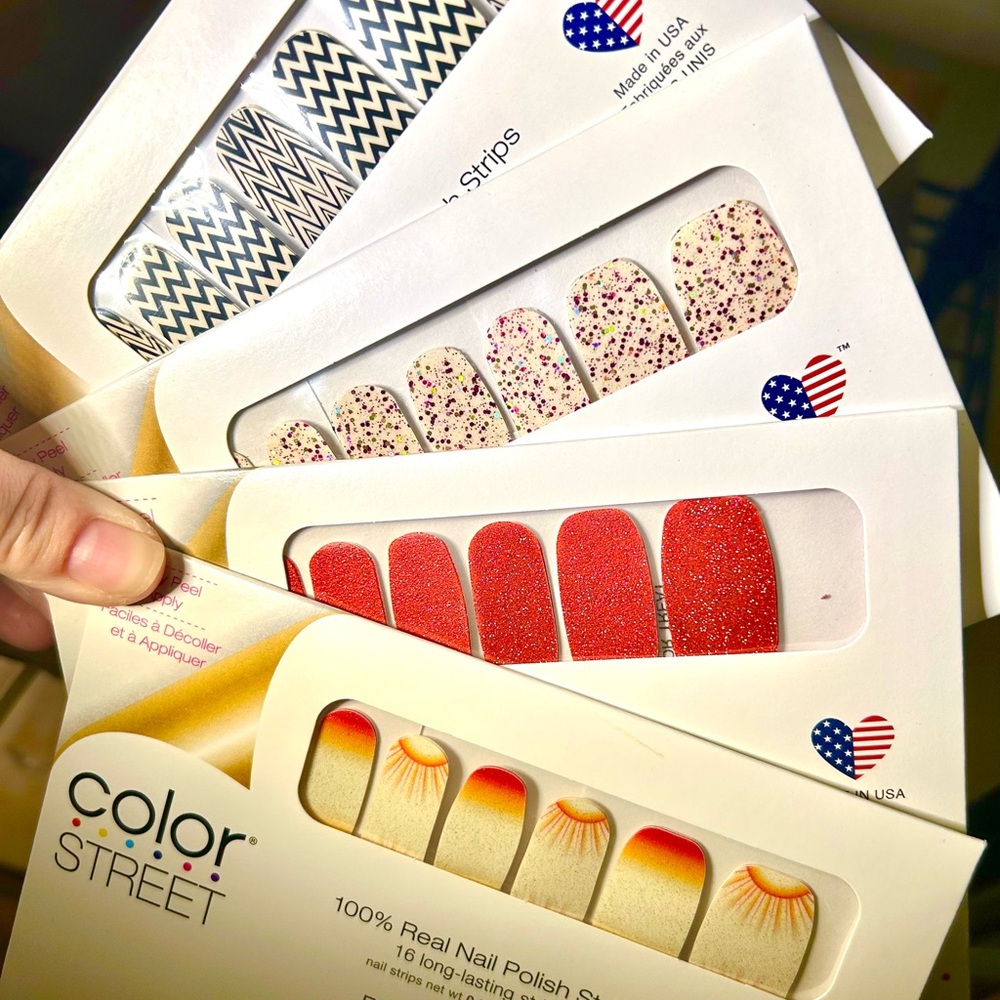 Color Street Nail Strips - Chevron, Sparkle, Red, Sunny Ombre